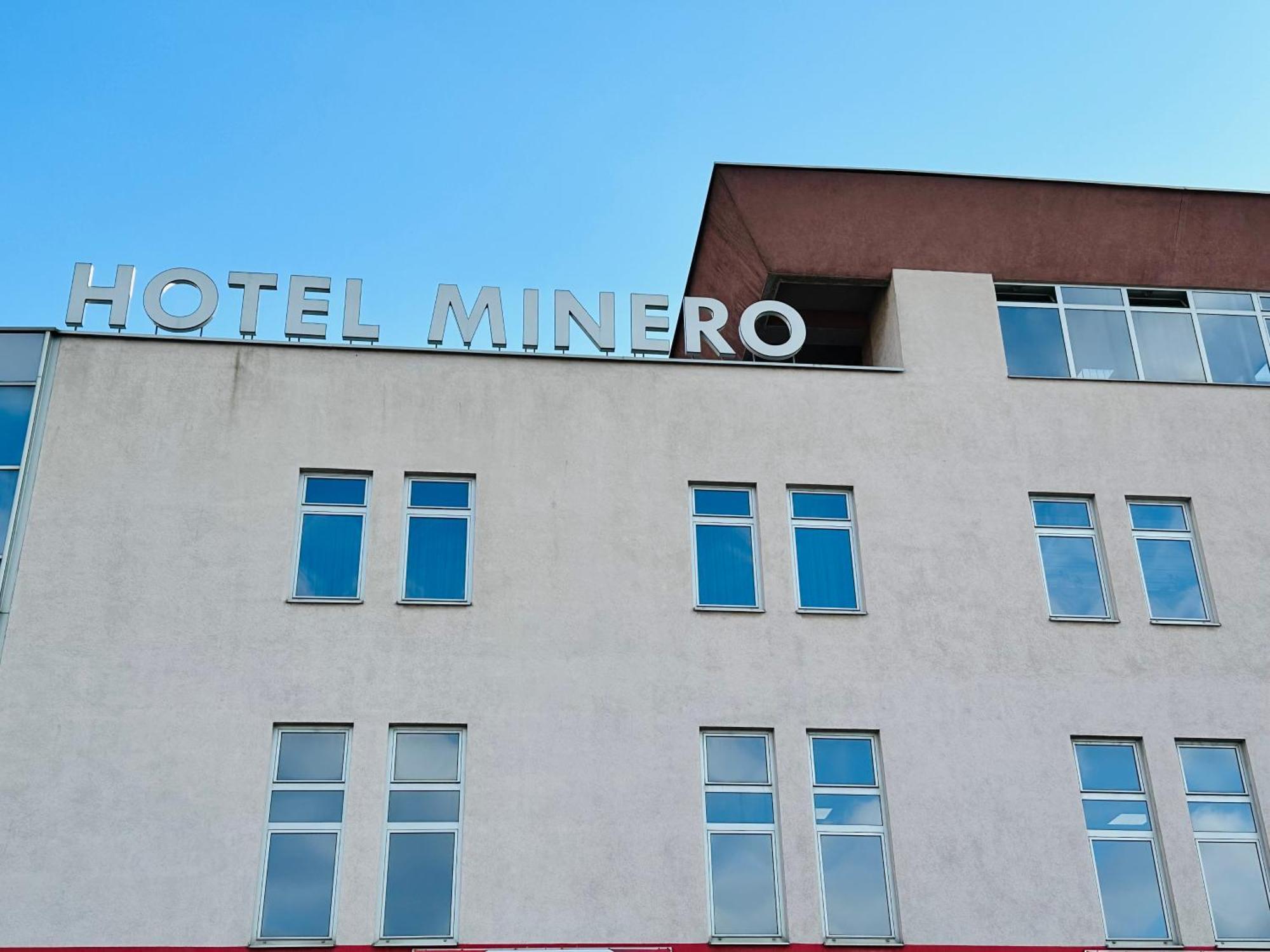 Hotel Minero 图兹拉 外观 照片